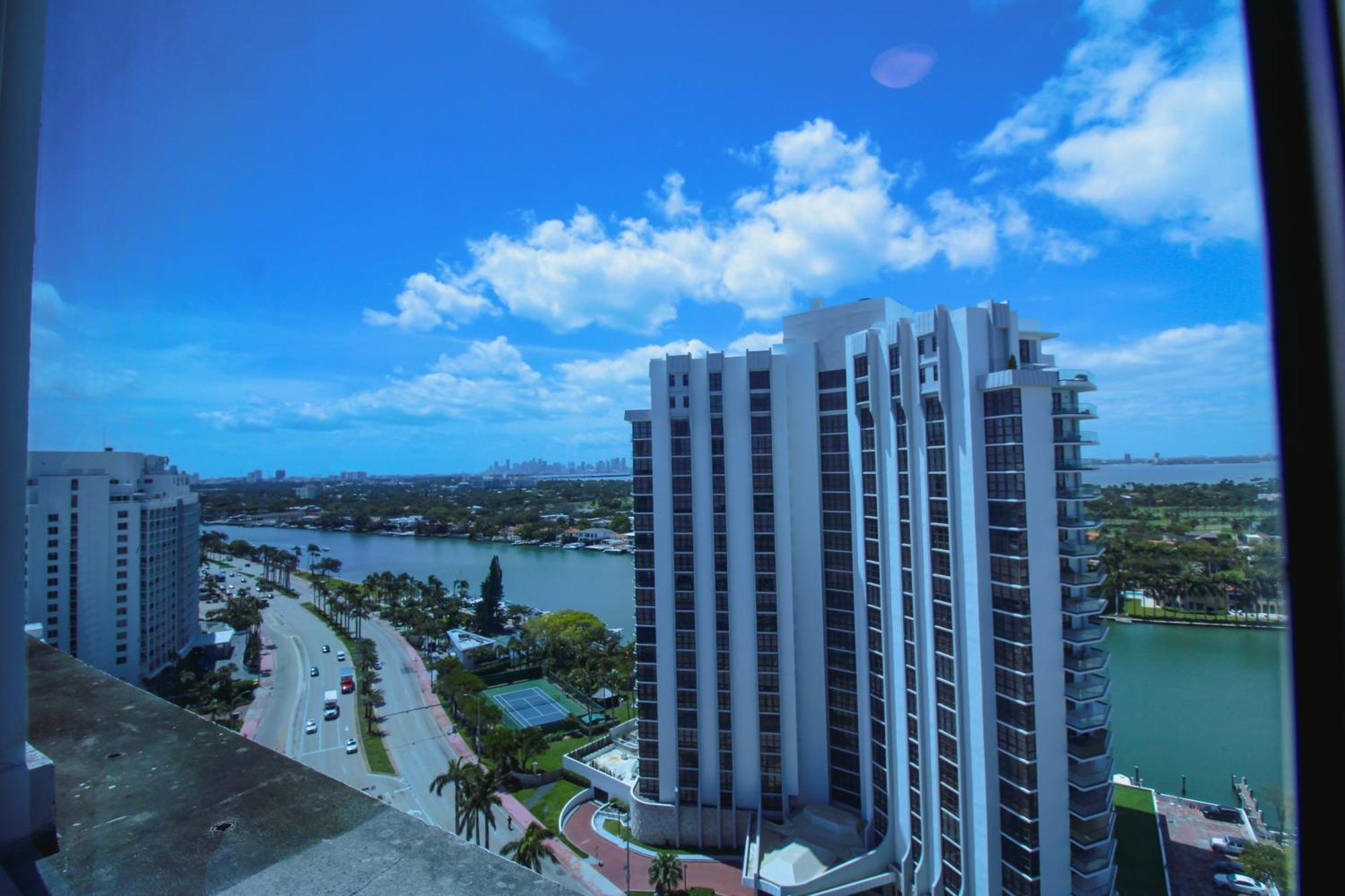 Castle PH15 Spacious Penthouse with Balcony, Beach Access, Pool, Tennis, Free Parking Villa Miami Beach Exteriör bild